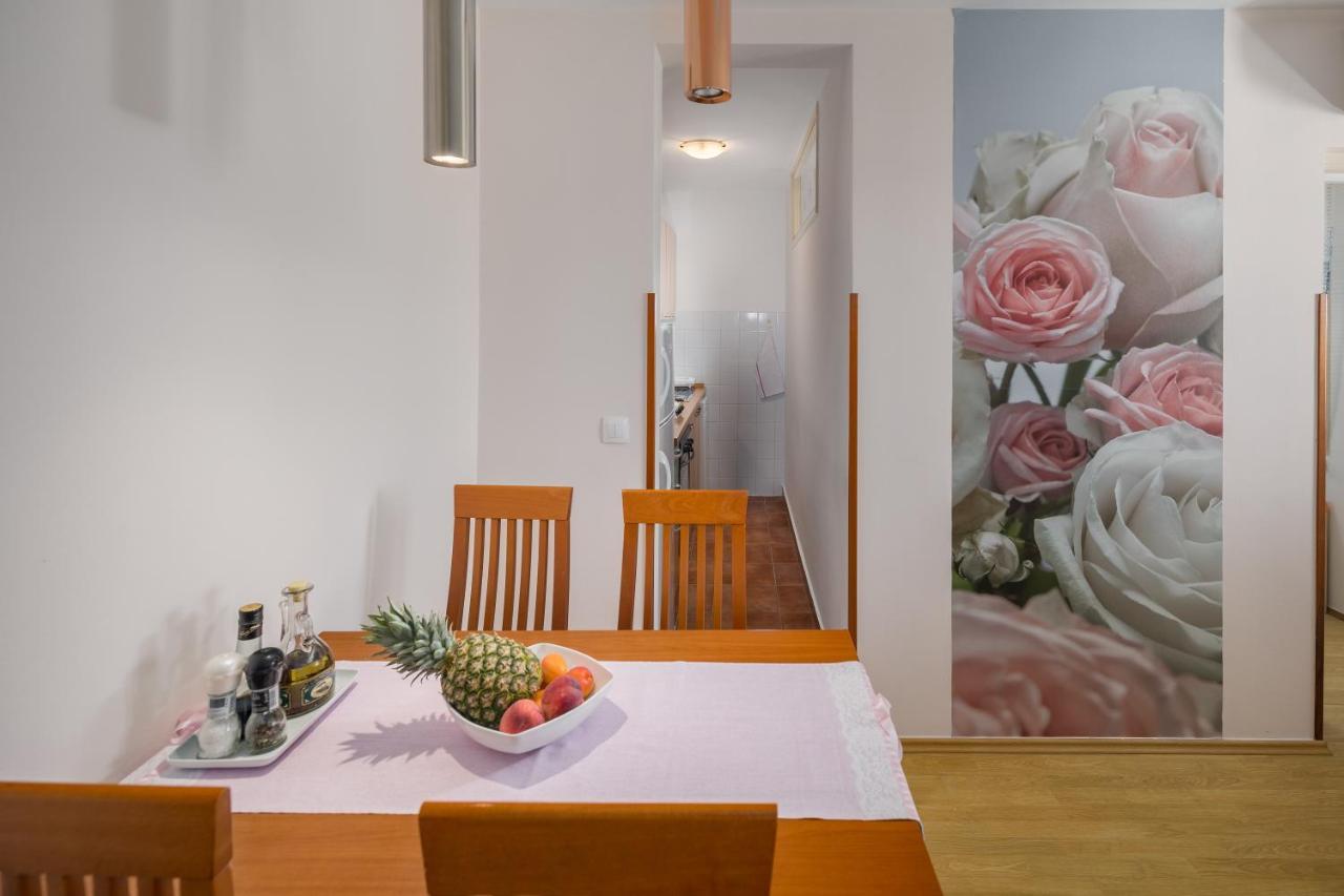 Kukci Apartment Bagian luar foto